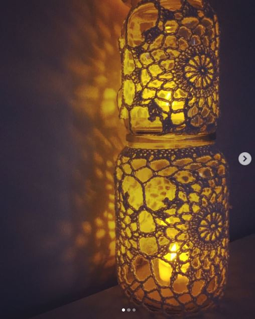 Wrap a Glass Jar With a Vintage Doily Wrap a Glass Jar With a Vintage Doily
