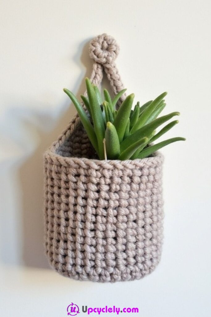 Crocheted Wall Pocket