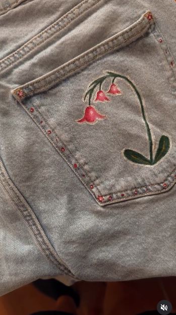 Turn a Back Pocket Into a Sunflower Panel