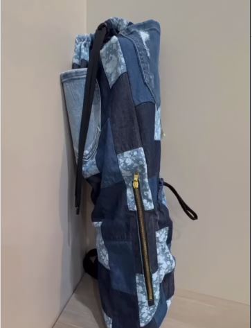Turn an Unworn Tank Top Into a Yoga Bag Turn an Unworn Tank Top Into a Yoga Bag