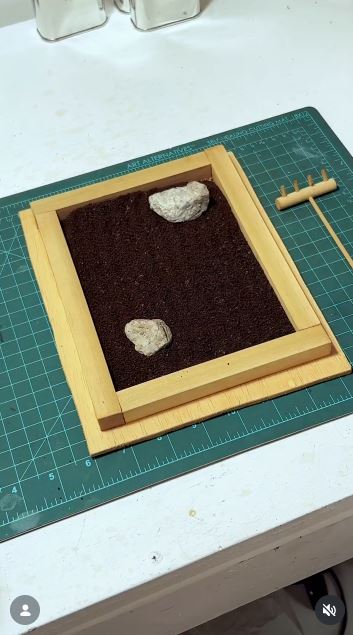 Create a Small Zen Garden With Dried Espresso Grounds Create a Small Zen Garden With Dried Espresso Grounds