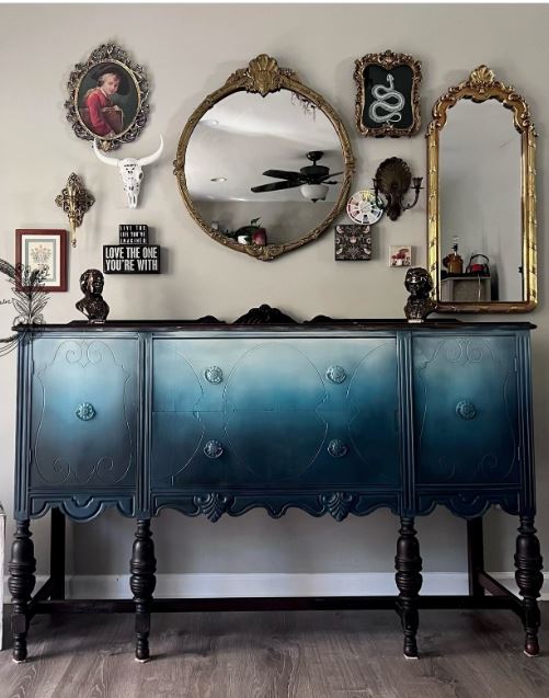 Create a Teal Ombré Finish on an Ornate Vintage Buffet Create a Teal Ombré Finish on an Ornate Vintage Buffet