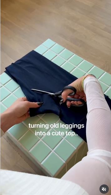 Turn Old Leggings Into a Tied Crop Top
