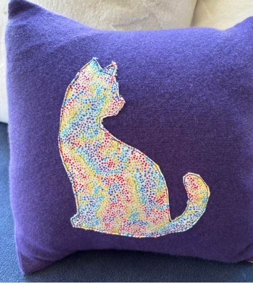 Turn a Long-Sleeve Sweater Into a Textured Pillow Turn a Long-Sleeve Sweater Into a Textured Pillow