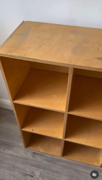 Paint a Plain Laminate Cabinet With a Bonding Primer