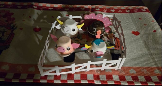 Make a Small Farmyard of Egg Carton Animals Make a Small Farmyard of Egg Carton Animals